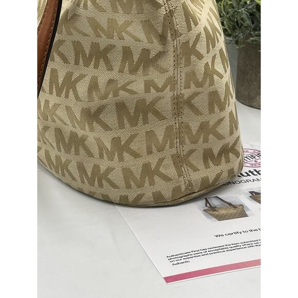 Michael Kors Authenticated Jet Set Canvas Leather 38t2xttt2j Beige Brown Tote - Picture 10 of 15